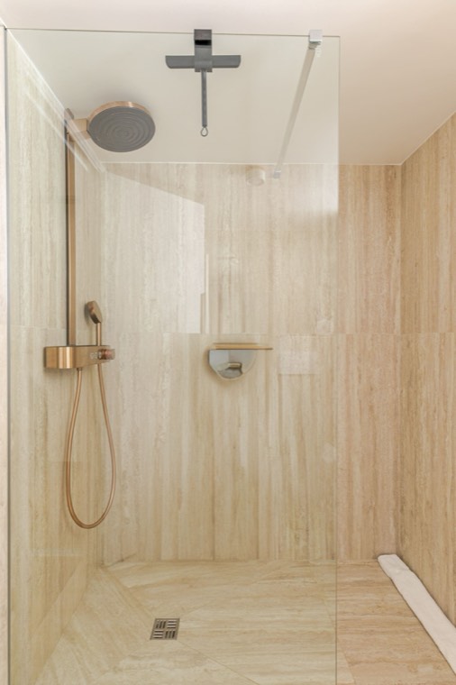 La douche à l'italienne
